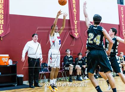 Thumbnail 3 in Freedom vs. St. Petersburg Catholic photogallery.