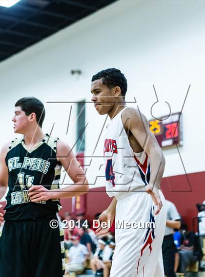 Thumbnail 2 in Freedom vs. St. Petersburg Catholic photogallery.