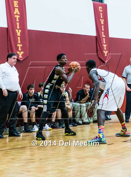 Thumbnail 1 in Freedom vs. St. Petersburg Catholic photogallery.