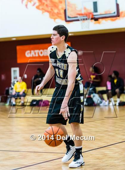 Thumbnail 2 in Freedom vs. St. Petersburg Catholic photogallery.