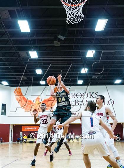 Thumbnail 3 in Freedom vs. St. Petersburg Catholic photogallery.