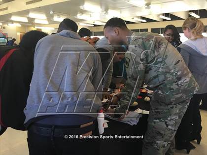 Thumbnail 3 in Pine Bluff TOC Ceremony photogallery.