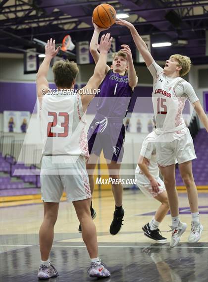 Thumbnail 1 in East vs. Tooele (Riverton Holiday Tournament) photogallery.