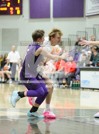 Thumbnail 3 in East vs. Tooele (Riverton Holiday Tournament) photogallery.