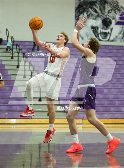 Thumbnail 1 in East vs. Tooele (Riverton Holiday Tournament) photogallery.