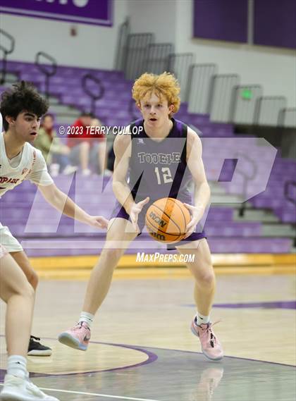 Thumbnail 3 in East vs. Tooele (Riverton Holiday Tournament) photogallery.