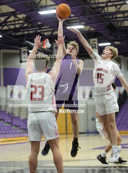 Thumbnail 2 in East vs. Tooele (Riverton Holiday Tournament) photogallery.