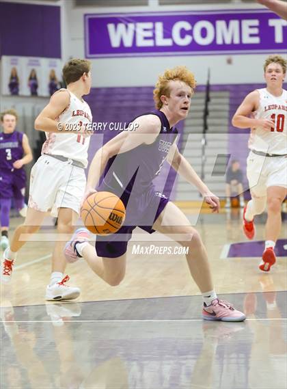 Thumbnail 2 in East vs. Tooele (Riverton Holiday Tournament) photogallery.