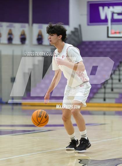 Thumbnail 2 in East vs. Tooele (Riverton Holiday Tournament) photogallery.