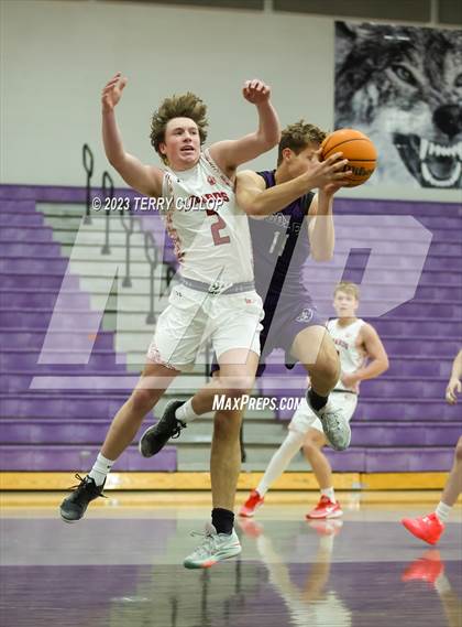 Thumbnail 2 in East vs. Tooele (Riverton Holiday Tournament) photogallery.