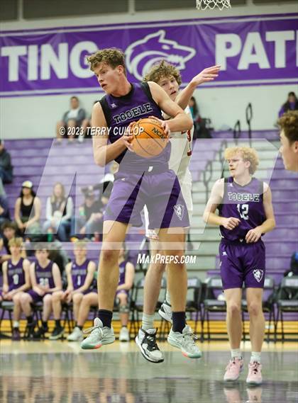 Thumbnail 3 in East vs. Tooele (Riverton Holiday Tournament) photogallery.
