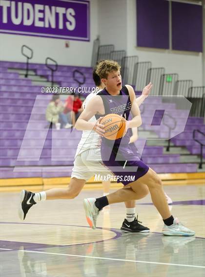 Thumbnail 3 in East vs. Tooele (Riverton Holiday Tournament) photogallery.