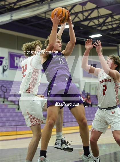 Thumbnail 1 in East vs. Tooele (Riverton Holiday Tournament) photogallery.