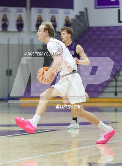 Thumbnail 3 in East vs. Tooele (Riverton Holiday Tournament) photogallery.