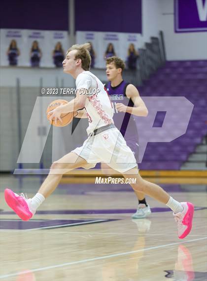 Thumbnail 1 in East vs. Tooele (Riverton Holiday Tournament) photogallery.