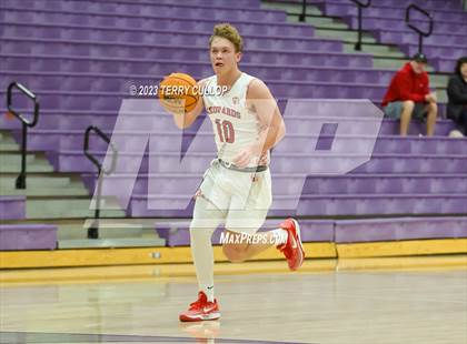 Thumbnail 2 in East vs. Tooele (Riverton Holiday Tournament) photogallery.