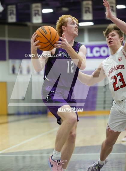Thumbnail 2 in East vs. Tooele (Riverton Holiday Tournament) photogallery.