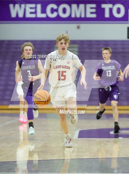 Thumbnail 2 in East vs. Tooele (Riverton Holiday Tournament) photogallery.