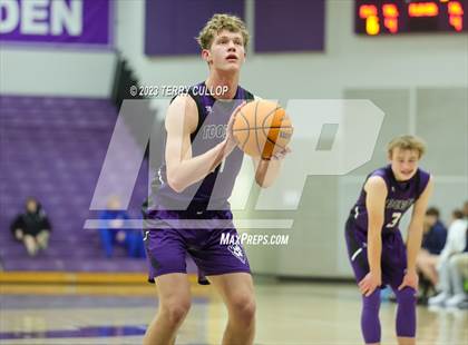 Thumbnail 2 in East vs. Tooele (Riverton Holiday Tournament) photogallery.