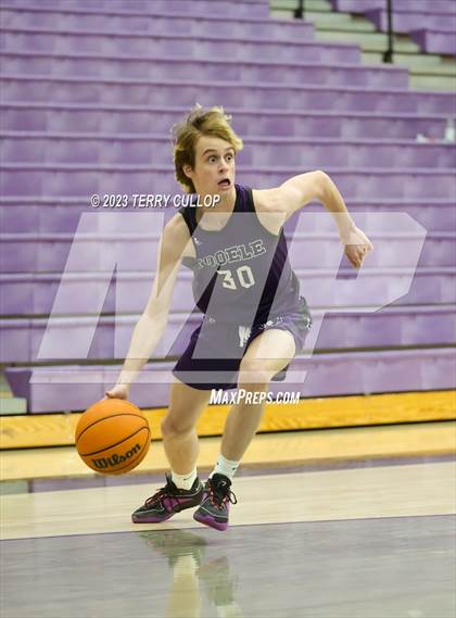 Thumbnail 1 in East vs. Tooele (Riverton Holiday Tournament) photogallery.