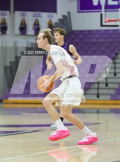 Thumbnail 2 in East vs. Tooele (Riverton Holiday Tournament) photogallery.