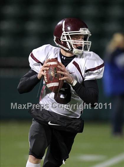 Thumbnail 2 in Orchard Park vs. Rush-Henrietta (NYSPHSAA Class-A Quarterfinals) photogallery.