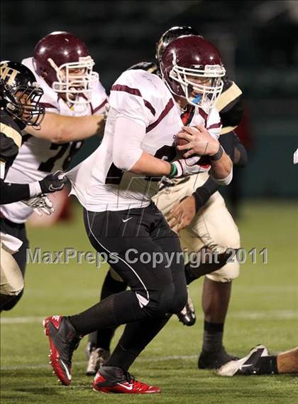 Thumbnail 2 in Orchard Park vs. Rush-Henrietta (NYSPHSAA Class-A Quarterfinals) photogallery.