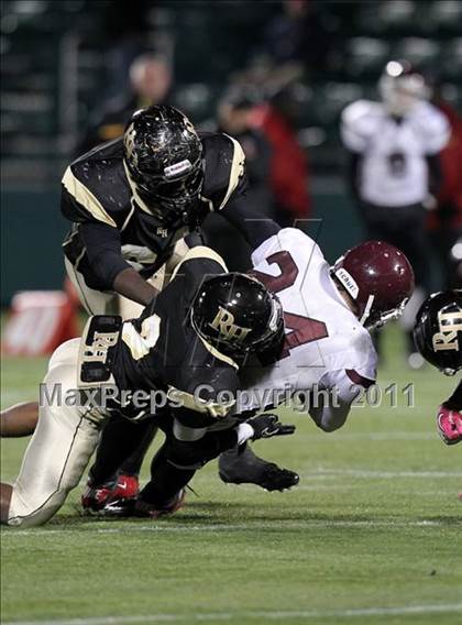 Thumbnail 3 in Orchard Park vs. Rush-Henrietta (NYSPHSAA Class-A Quarterfinals) photogallery.