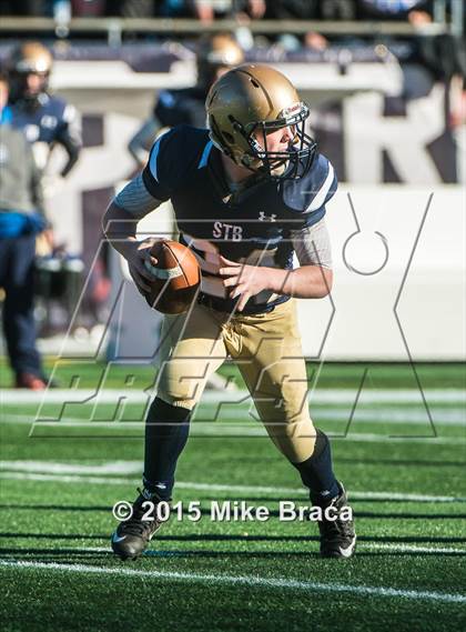 Thumbnail 2 in St. Bernard's Central Catholic vs. Mashpee (MIAA Division 6 Final) photogallery.
