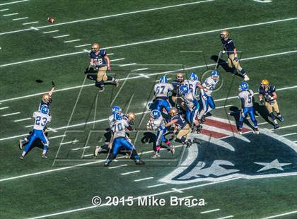 Thumbnail 3 in St. Bernard's Central Catholic vs. Mashpee (MIAA Division 6 Final) photogallery.