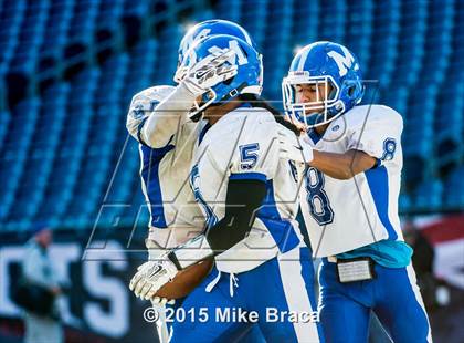 Thumbnail 3 in St. Bernard's Central Catholic vs. Mashpee (MIAA Division 6 Final) photogallery.