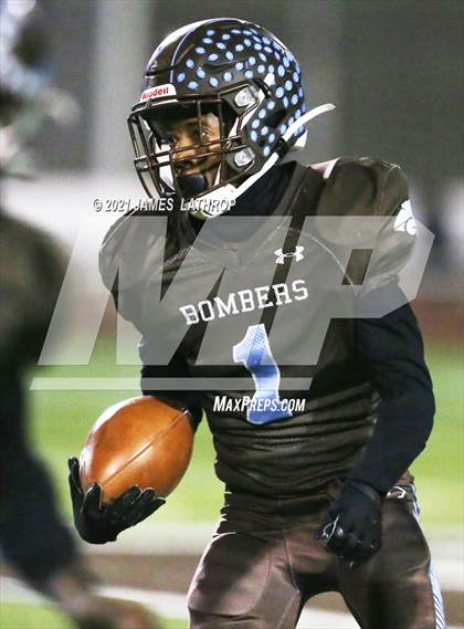 Thumbnail 2 in Warsaw/Letchworth @ East Rochester-Gananda  (NYSPHAA Class C Semifinal) photogallery.