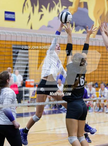 Thumbnail 2 in Pioneer vs. Leo (Leo Invite) photogallery.