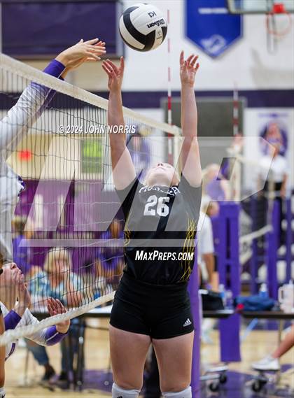 Thumbnail 3 in Pioneer vs. Leo (Leo Invite) photogallery.