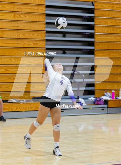 Thumbnail 1 in Pioneer vs. Leo (Leo Invite) photogallery.