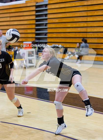Thumbnail 1 in Pioneer vs. Leo (Leo Invite) photogallery.