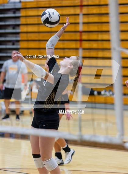 Thumbnail 1 in Pioneer vs. Leo (Leo Invite) photogallery.