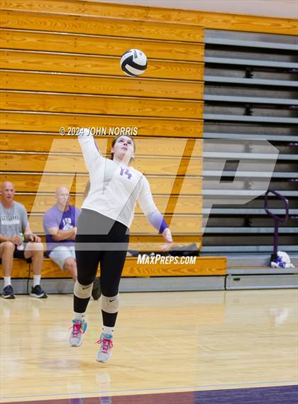 Thumbnail 3 in Pioneer vs. Leo (Leo Invite) photogallery.