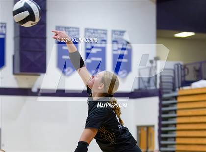 Thumbnail 3 in Pioneer vs. Leo (Leo Invite) photogallery.