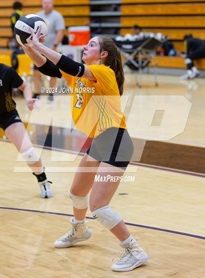 Thumbnail 1 in Pioneer vs. Leo (Leo Invite) photogallery.