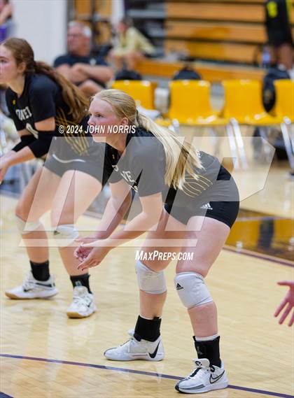 Thumbnail 3 in Pioneer vs. Leo (Leo Invite) photogallery.