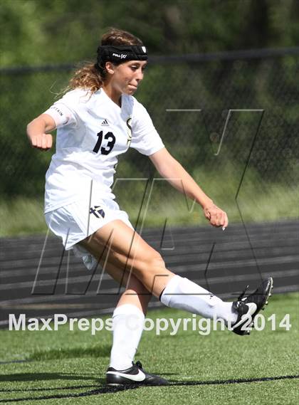 Thumbnail 3 in Aquinas vs Blue Valley Southwest (KSHSAA 5A Final) photogallery.