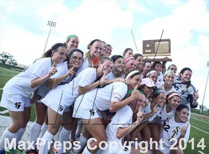 Thumbnail 2 in Aquinas vs Blue Valley Southwest (KSHSAA 5A Final) photogallery.