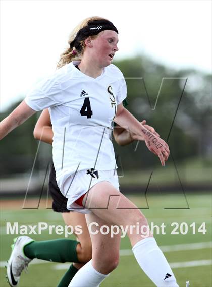 Thumbnail 3 in Aquinas vs Blue Valley Southwest (KSHSAA 5A Final) photogallery.