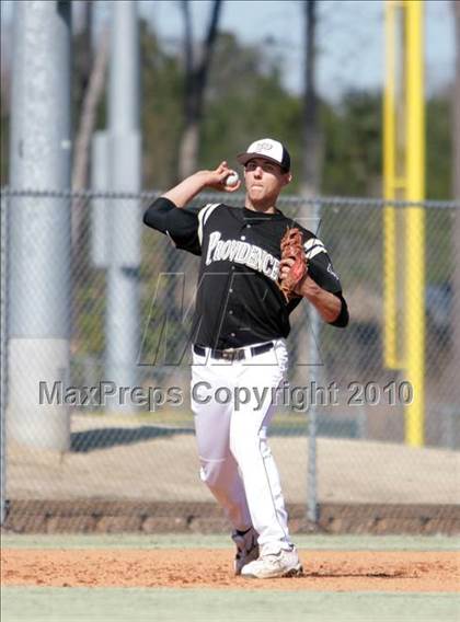 Thumbnail 3 in Providence vs. Pinecrest photogallery.