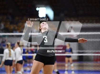 Thumbnail 3 in D'Evelyn vs. Coronado (CHSAA 4A Playoff) photogallery.