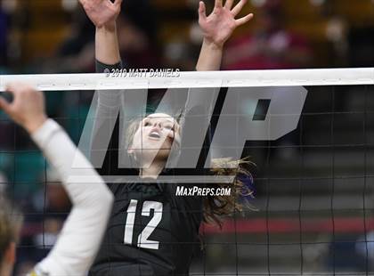 Thumbnail 3 in D'Evelyn vs. Coronado (CHSAA 4A Playoff) photogallery.