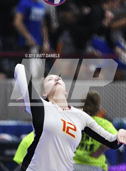 Thumbnail 2 in D'Evelyn vs. Coronado (CHSAA 4A Playoff) photogallery.