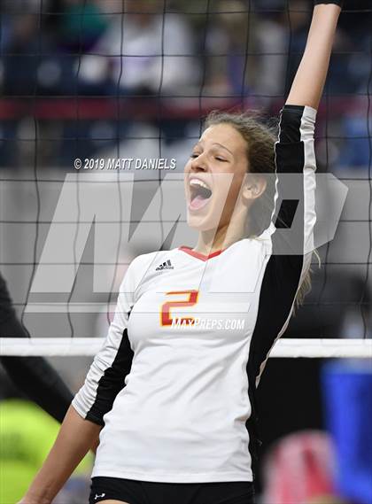 Thumbnail 1 in D'Evelyn vs. Coronado (CHSAA 4A Playoff) photogallery.
