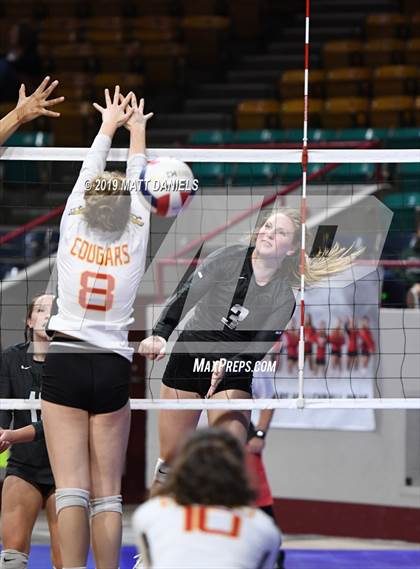 Thumbnail 2 in D'Evelyn vs. Coronado (CHSAA 4A Playoff) photogallery.